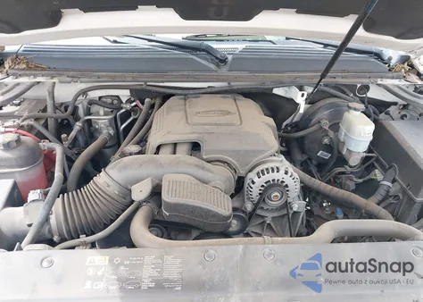 2013 GMC Yukon Xl 1500 Denali z USA, uszkodzony, nr VIN 1GKS2MEF9DR199837